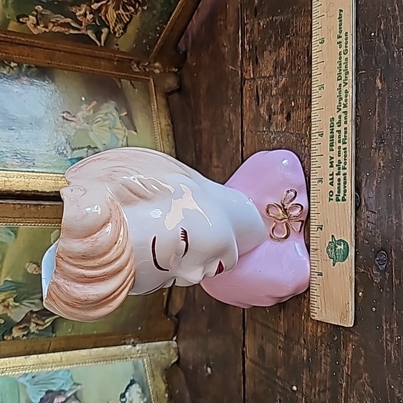 VINTAGE Lady's Head Vase - Picture 6 of 12